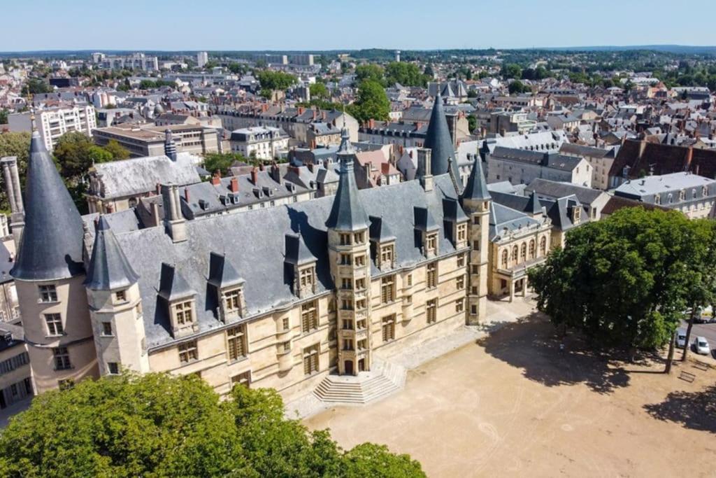 Nevers, Appartement De Standing Proche De La Gare Exterior photo
